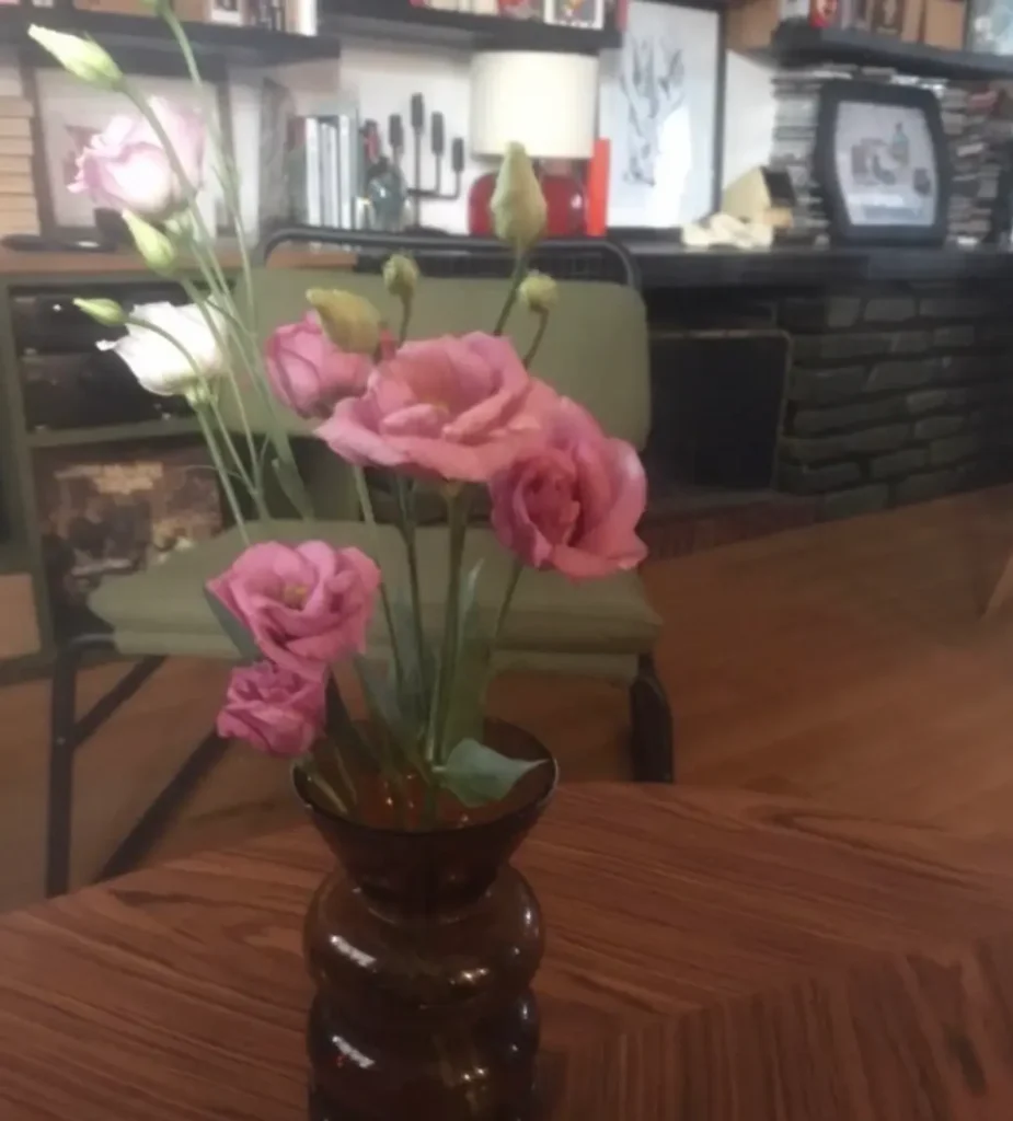 Décoration intérieur sélection de pièces et mobilier sur-mesure